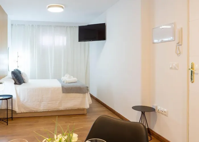 Raúl Romero , Center&beach *